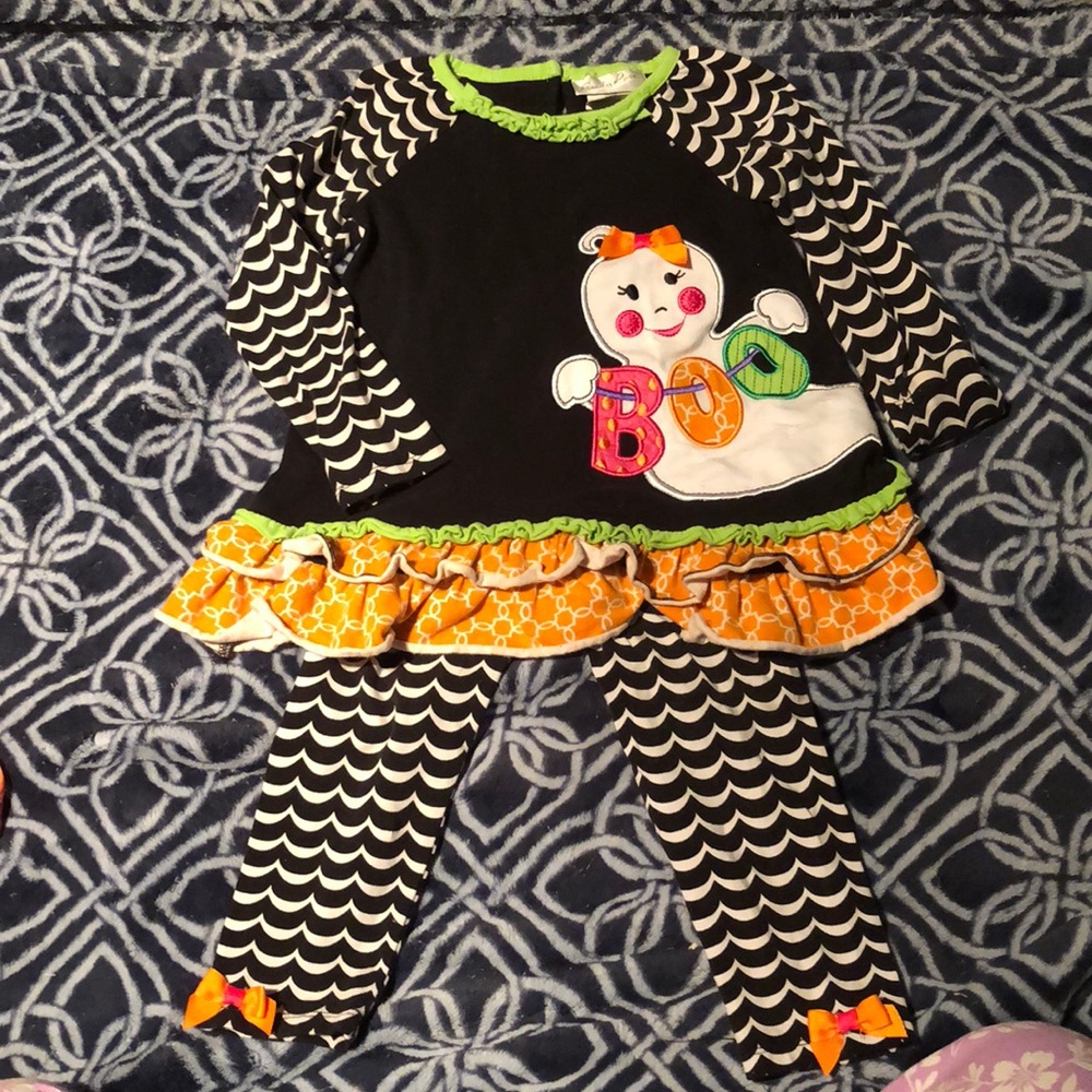 Halloween outfit